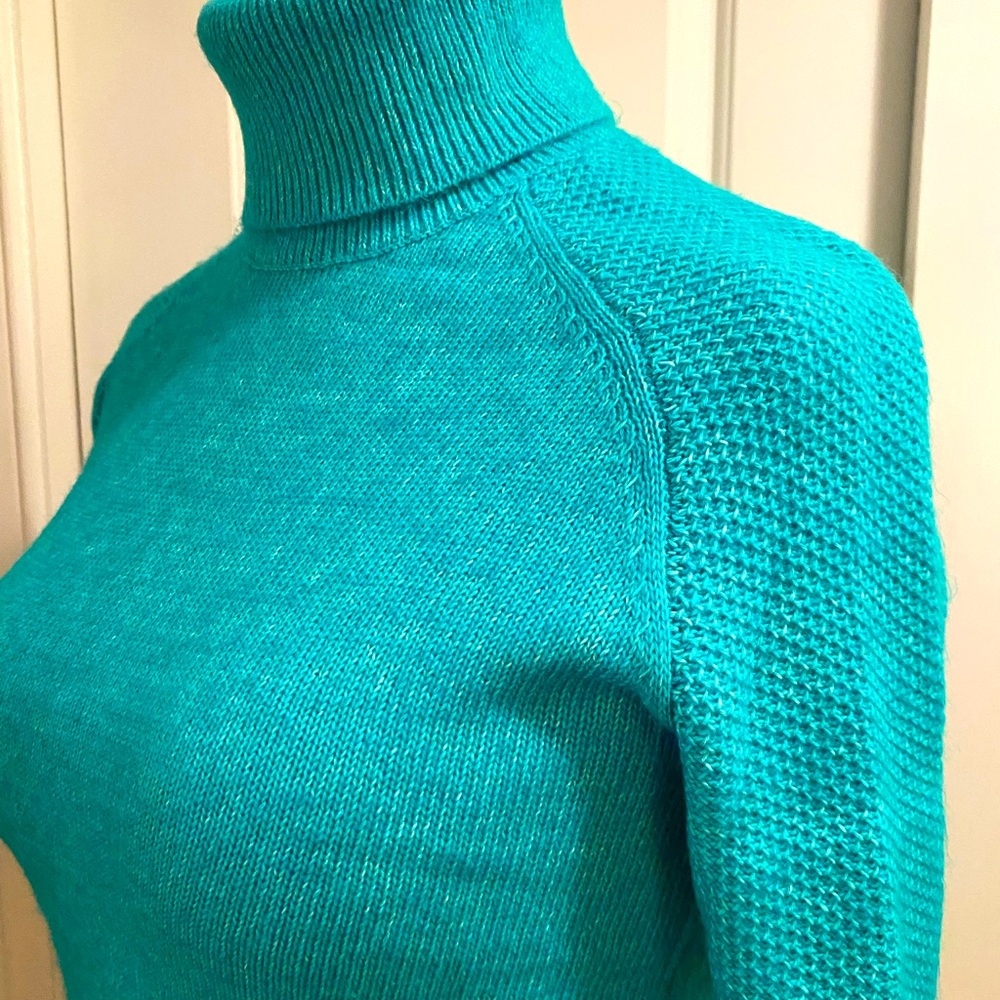 Loft Mint Green Turtleneck Sweater 🍀 - Picture 6 of 14